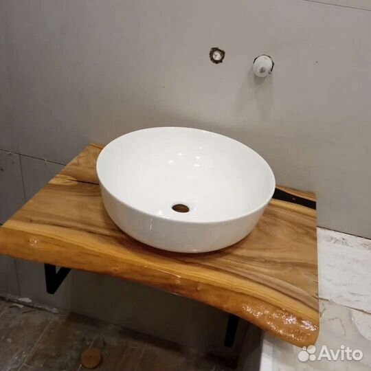 Столешница в ванную