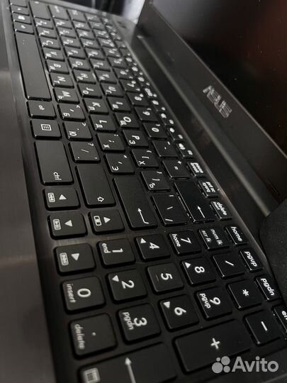 Ноутбук asus