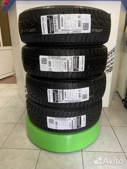 Kumho WinterCraft SUV Ice WS51 225/60 R18 104T