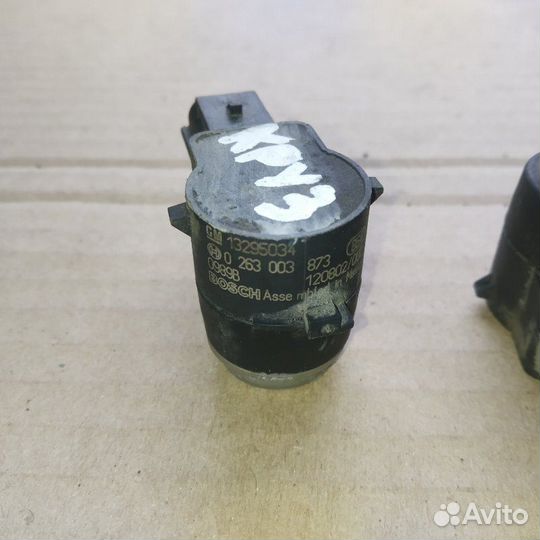 Парктроник Chevrolet Cruze седан 2011