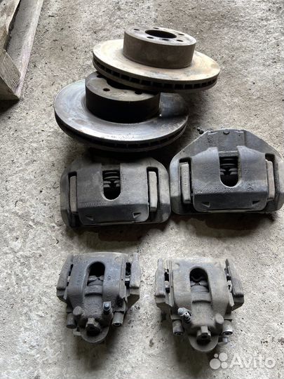 Передний тормозной суппорт для бмв Е65 Е66