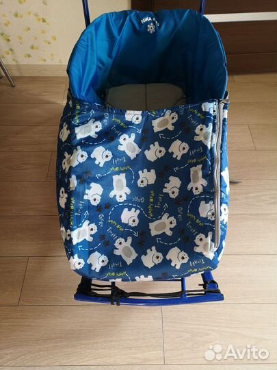 Детские санки на колесах