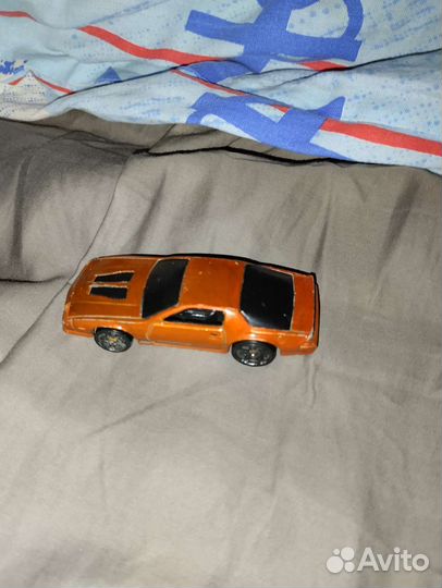 Игрушечная Машина