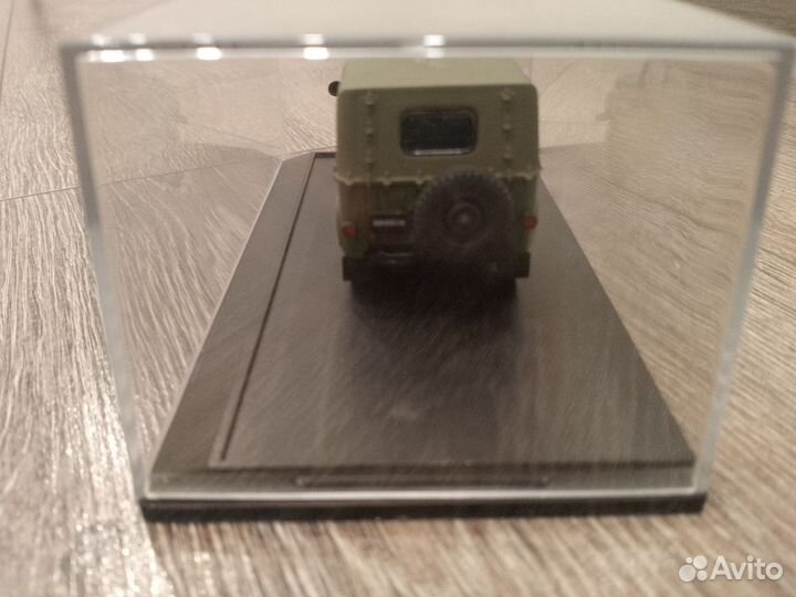 Модель автомобиля УАЗ 469б деагостини