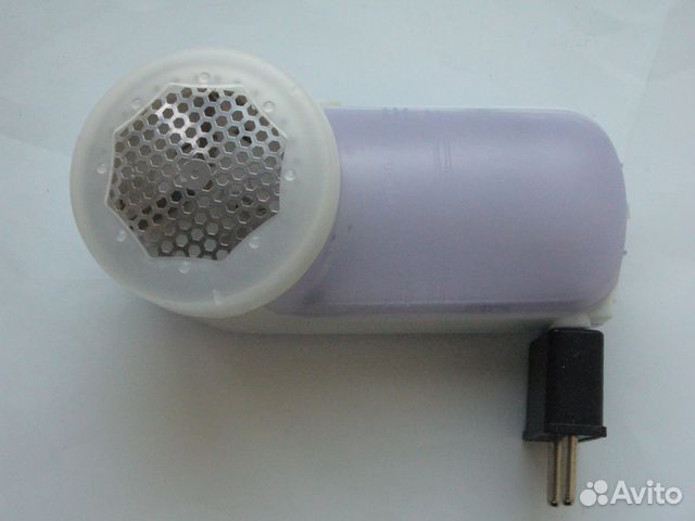 Машинка для удаления катышков с одежды