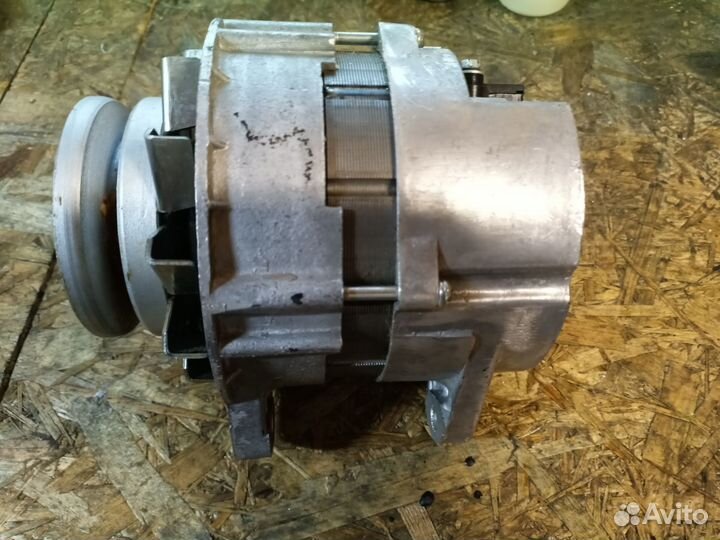 Продаю генератор 193.3771