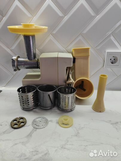 Мясорубка с тёркой и колбасницей Флора СССР