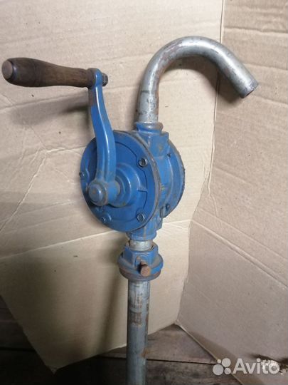 Насос роторный ручной для перекачки масла