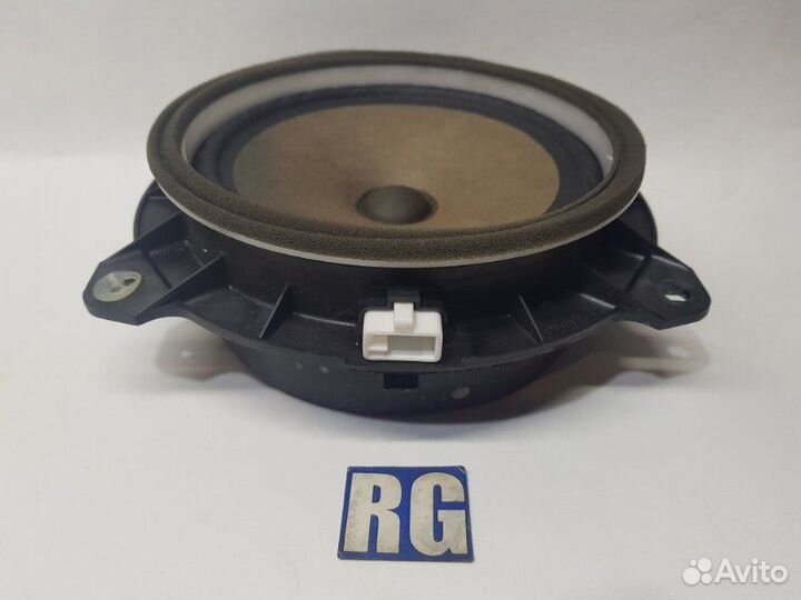 Динамик задний Toyota Avensis 3 270 2009