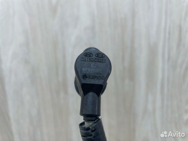 Датчик положения коленвала Kia Rio