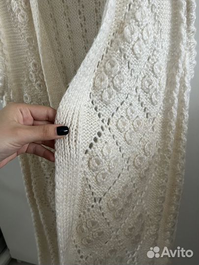 Жилетка ручной вязки