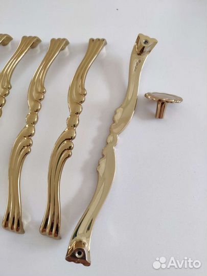 Мебельные ручки новые