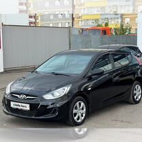 Hyundai Solaris 1.4 AT, 2014, 168 212 км, с пробегом, цена 839 000 руб.