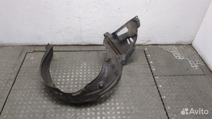 Защита арок (подкрылок) правая передняя Toyota Corolla E12, 2004