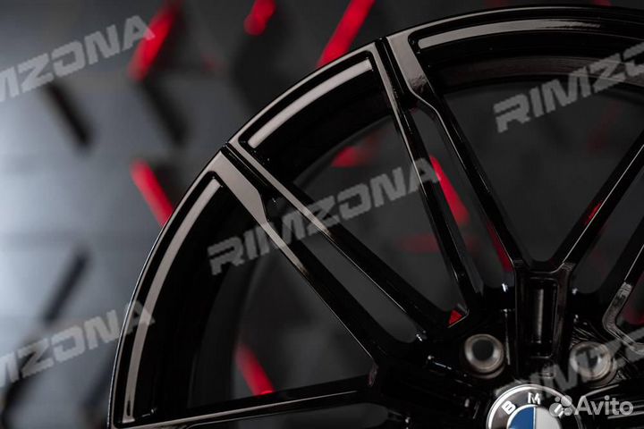 Литой диск в стиле BMW R19 5x112 sv. Примерка коле