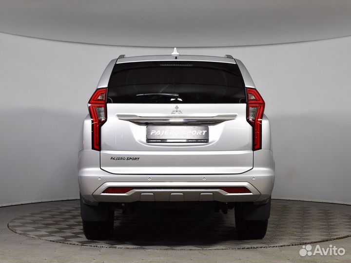 Mitsubishi Pajero Sport 2.4 AT, 2022