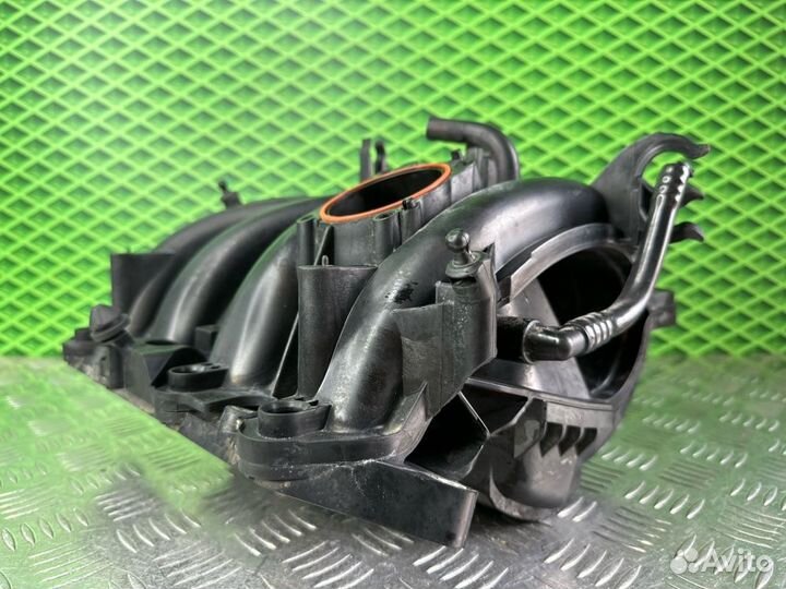 Коллектор впускной Skoda Octavia A5 1Z BUD 1.4 80