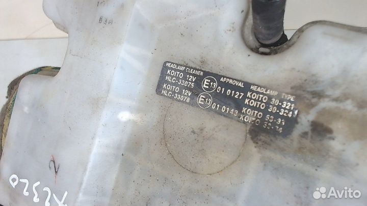 Бачок омывателя Lexus IS, 2006