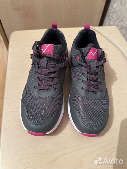 Кросовки весна - лето , 36 размер