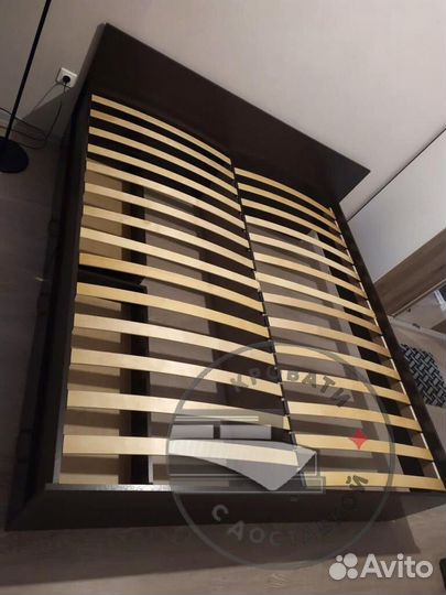 Кровать двухспальная