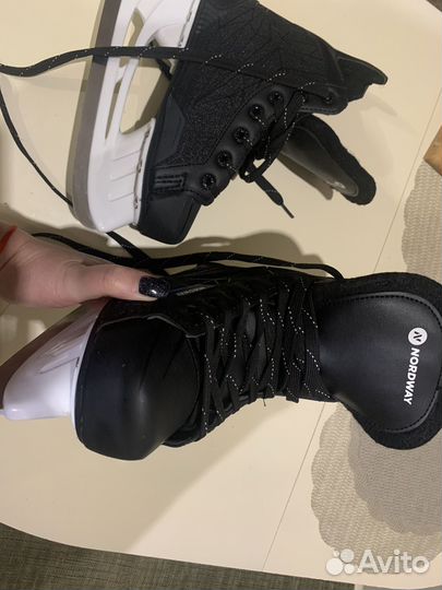 Коньки детские