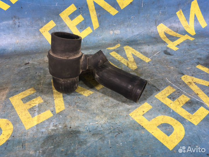 Патрубок интеркулера Audi A4 B5