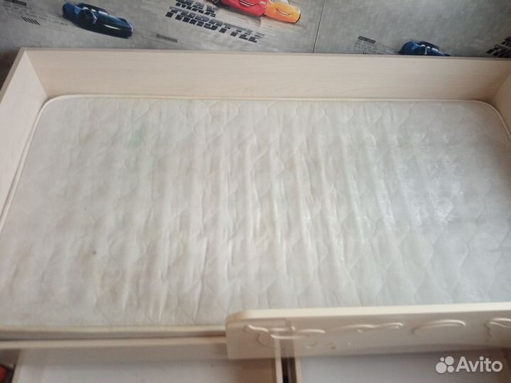 Детская кровать от 3 лет с матрасом бу