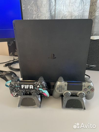 Sony playstation 4 PS4 slim 1tb +6 игр