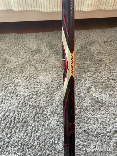 Клюшка хоккейная