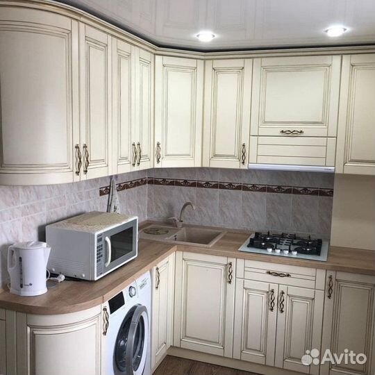 Гарнитур кухонный
