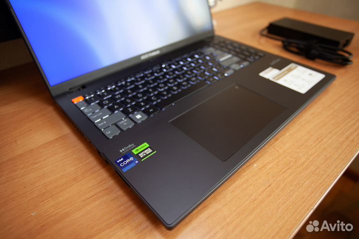 Asus Pro 16x i9 13980HX /RTX 4070 /32GB / 2k.165Hz