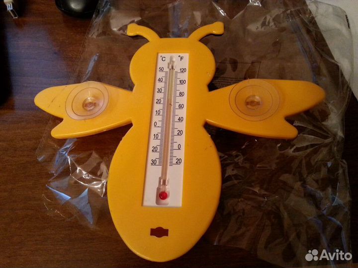 Уличный термометр-пчела