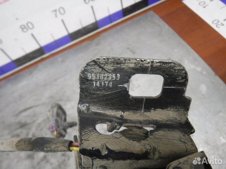 Замок капота Opel Mokka F18D4 2014