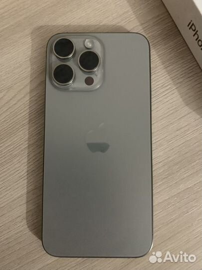 iPhone 15 Pro Max, 256 ГБ