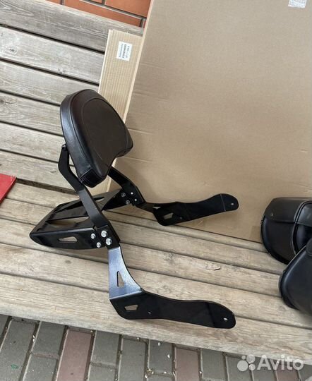 Спинка кофры Suzuki Boulevard M109R