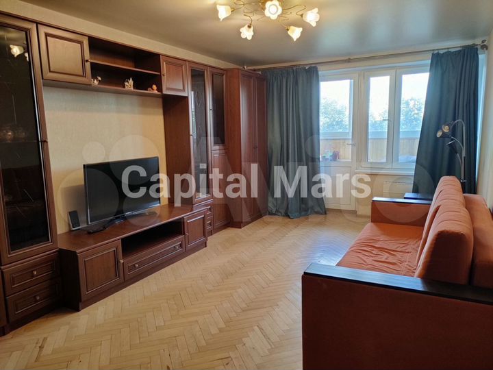 2-к. квартира, 50 м², 5/17 эт.