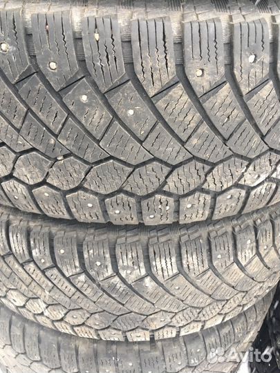 Continental ContiIceContact 4x4 235/65 R17