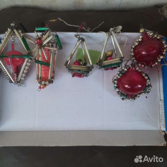 Елочные игрушки, Стеклярус