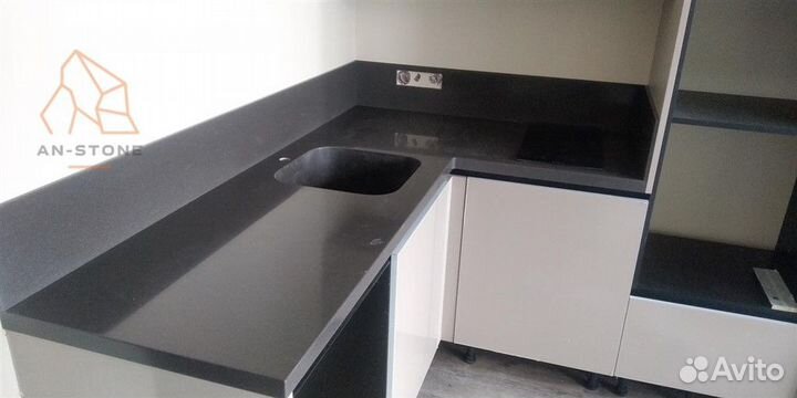 Столешница для кухни из искусственного камня