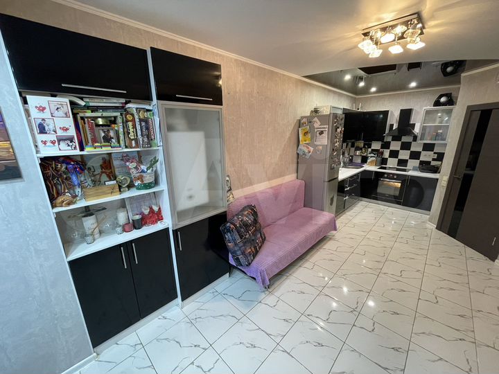 1-к. квартира, 40 м², 1/3 эт.