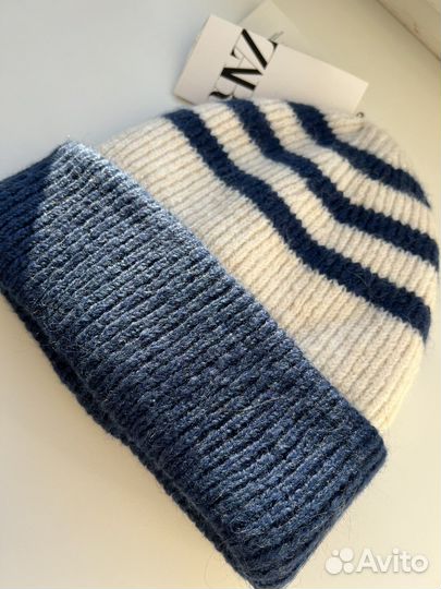 Шапка zara новая синяя-белая