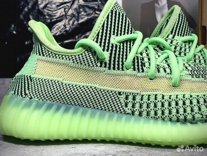 Кроссовки Adidas yeezy boost 36-41