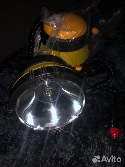 Фонарь для путешествий и активного отдыха