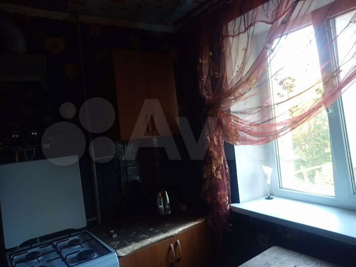 2-к. квартира, 50 м², 3/5 эт.