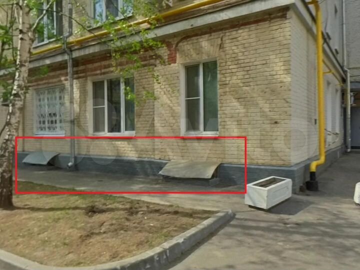 Продается коммерческая, 140.7 кв.м., 1/6 эт