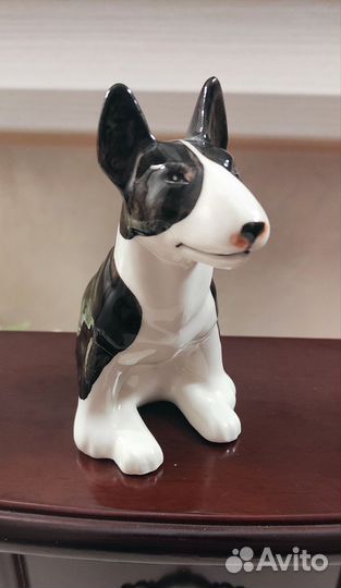 Статуэтки фарфор. Собаки