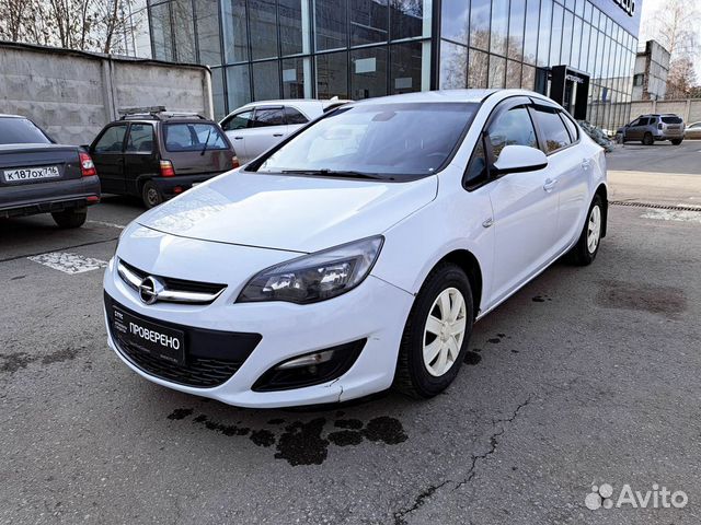 Opel Astra 1.6 MT, 2013, 164 020 км с пробегом, цена 695000 руб.