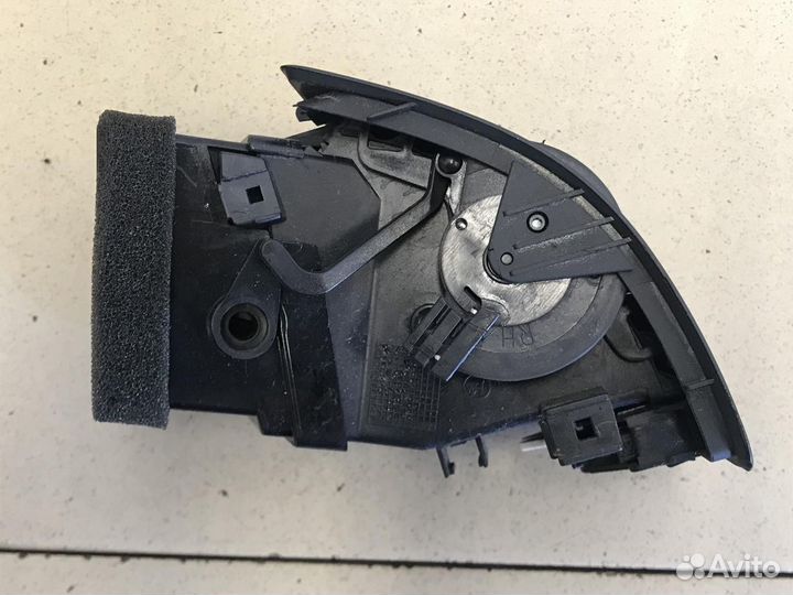 Дефлектор воздушный Octavia (A5 1Z) 2004-2013