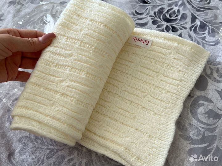 Набор шарф и варежки новые
