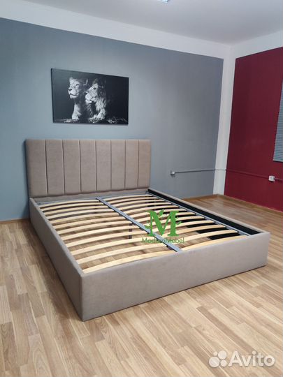 Кровать двухспальная